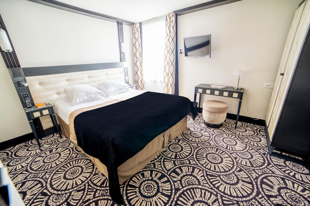 Premium Double Room