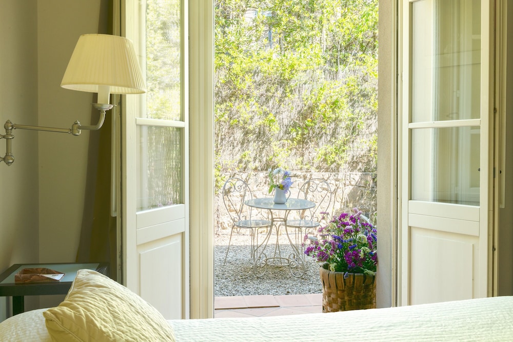 Double or Twin Room (Garden) photo 1