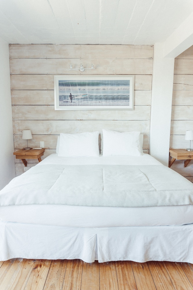 Superior Double Room, Beach View photo 3
