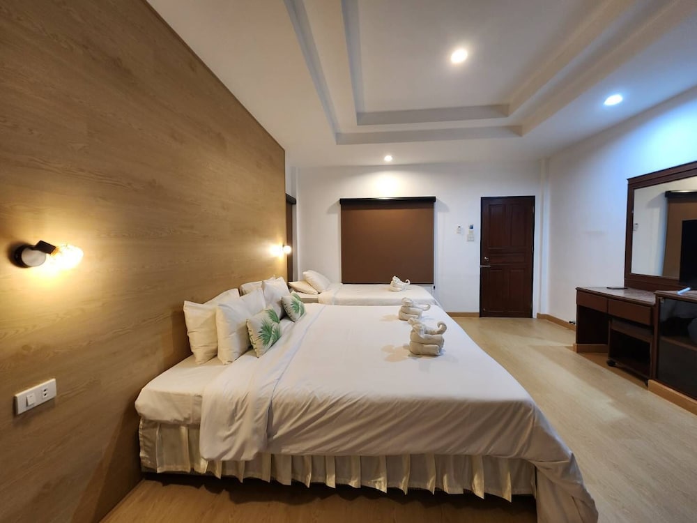Deluxe Double Room photo 2