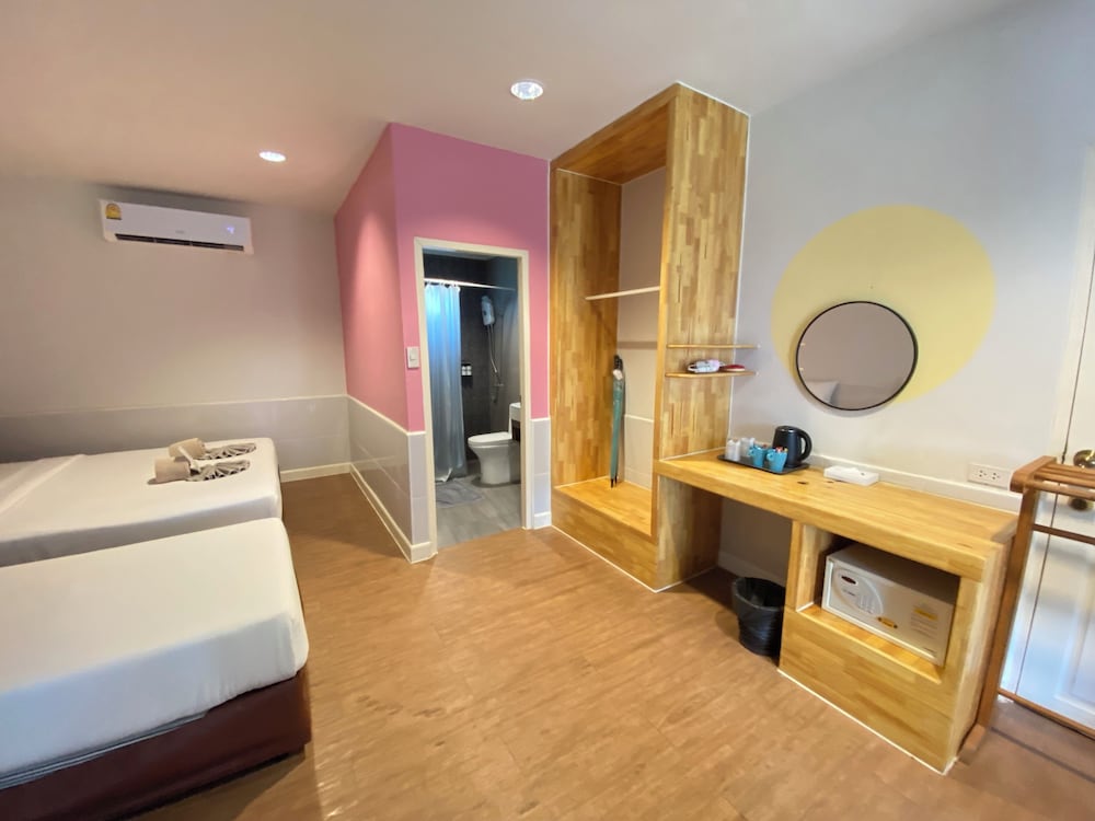 Deluxe Triple cottage photo 3