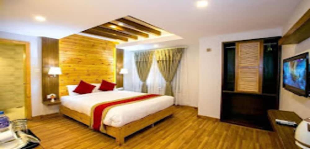 Deluxe Single Room