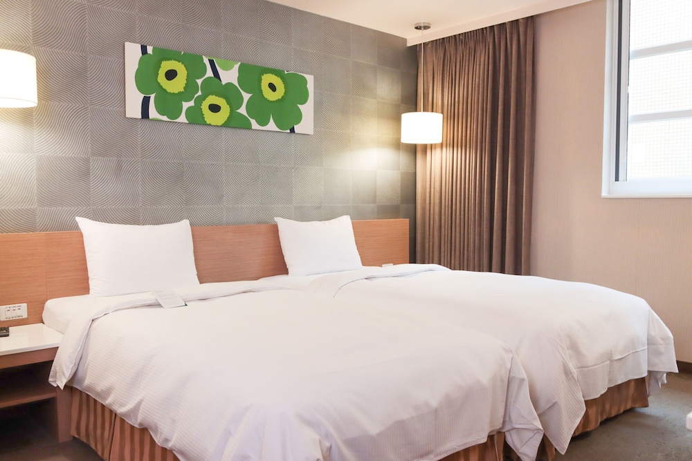 Business Twin Room photo 2