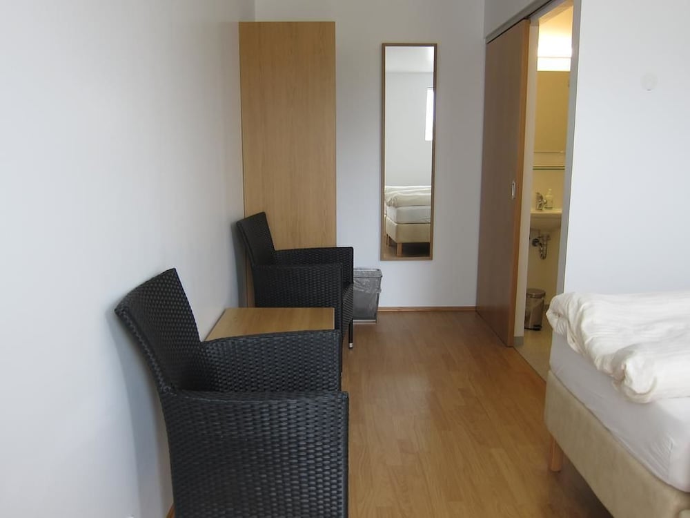 Double or Twin Room photo 3