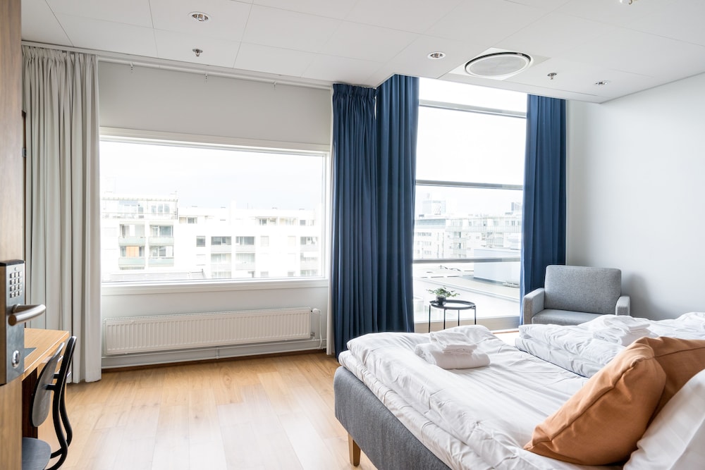 Standard Room, 2 Bedrooms thumbnail 6