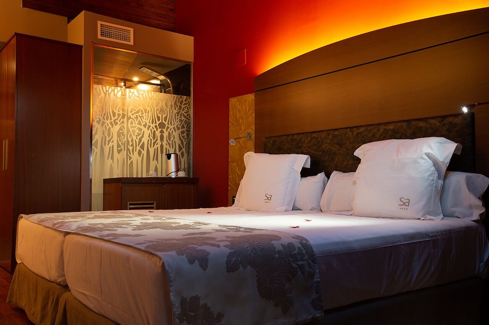Double Room Single Use - Photo 5