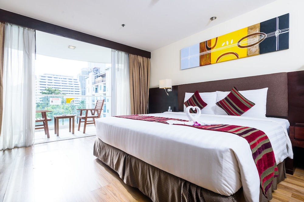 Premier Room, Balcony photo 1