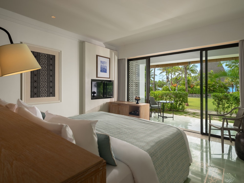 Larantuka Paranomic View Suite