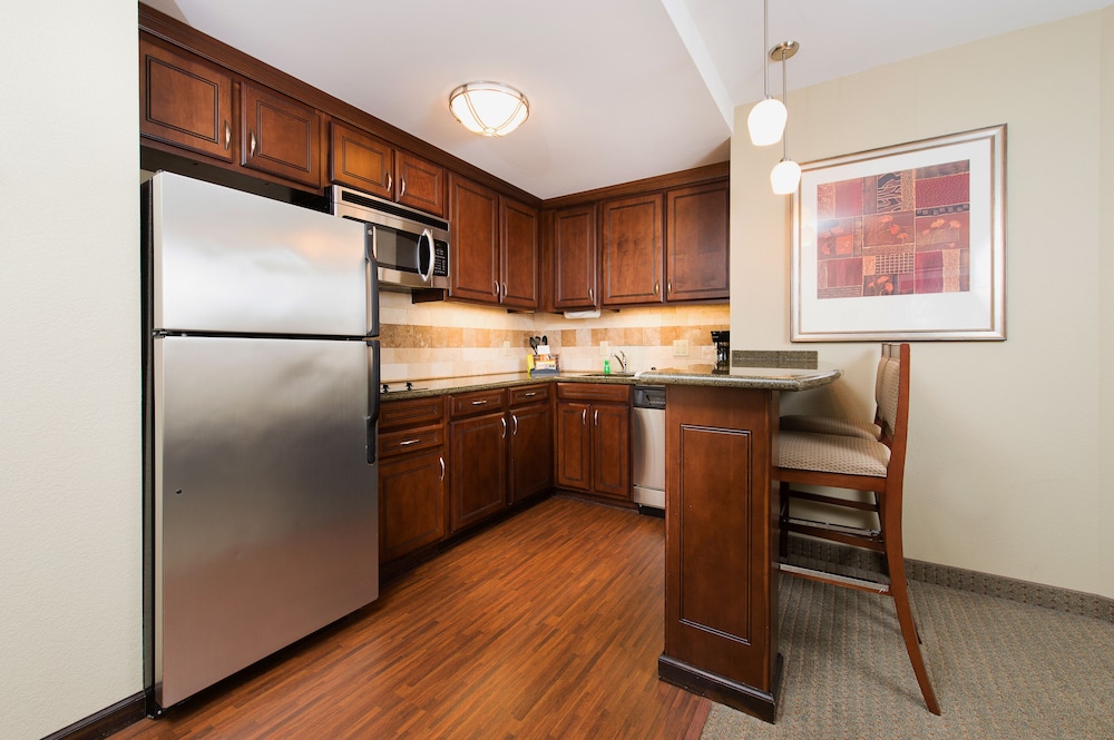 Studio Suite, Kitchen - Photo 3