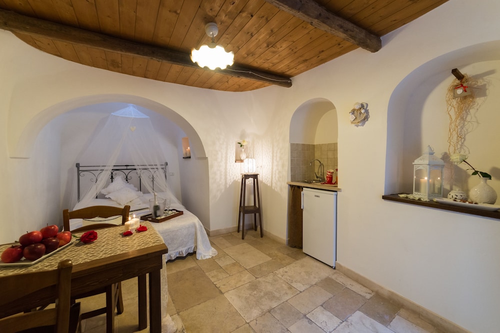 Traditional Double Room, Courtyard View photo 1