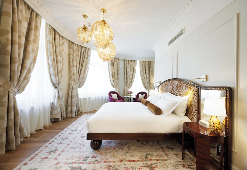 Signature Suite (Orchid) photo 2