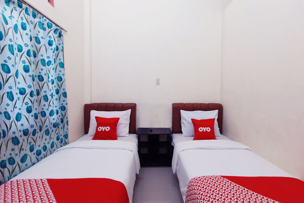 Standard Twin Room photo 2