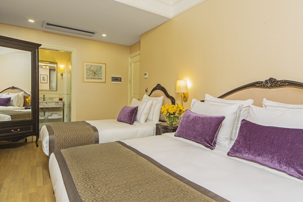 Deluxe Triple Room, 1 Bedroom photo 2