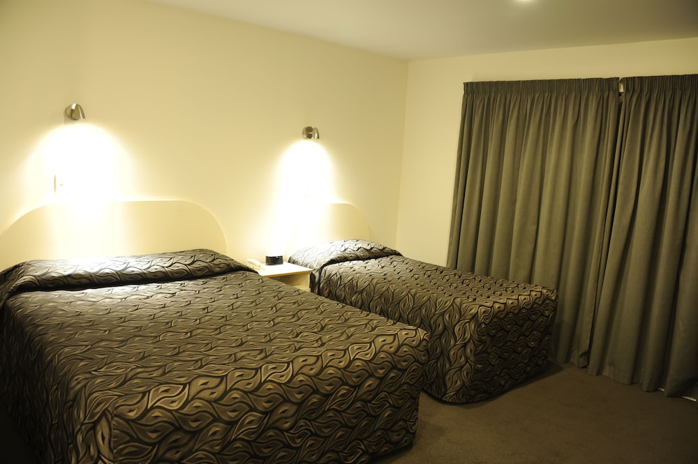 Twin Bed Studio photo 2