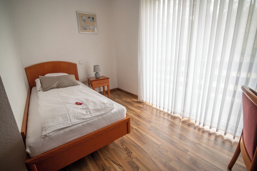 Basic Single Room photo 1
