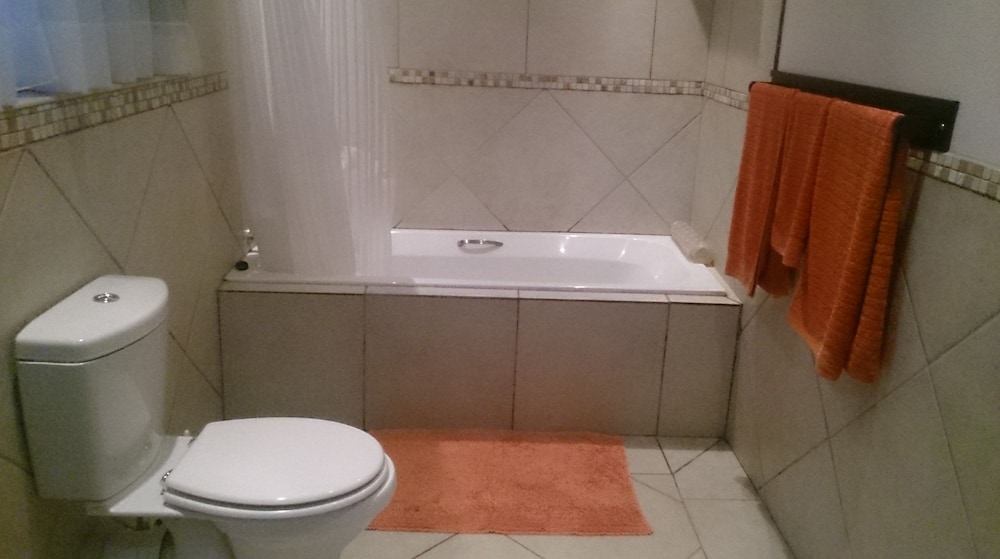 Apartment (1) photo 2