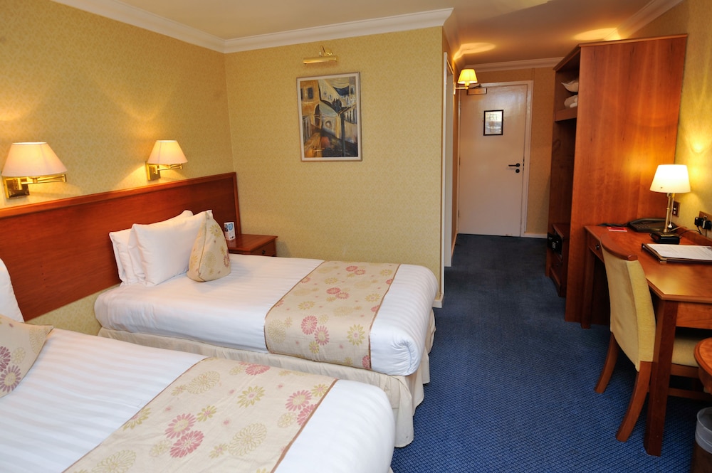 Standard Room, 2 Twin Beds, Non Smoking - Photo 1