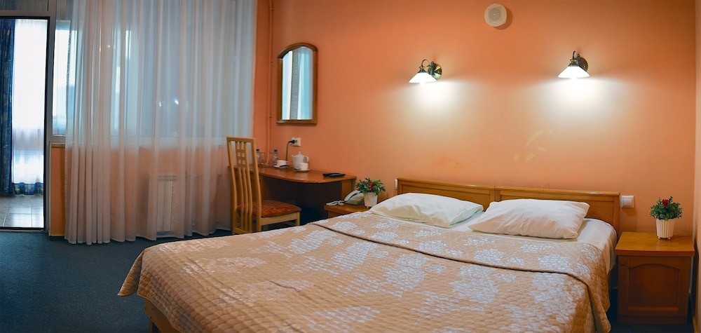 Standard Double or Twin Room, Balcony photo 1