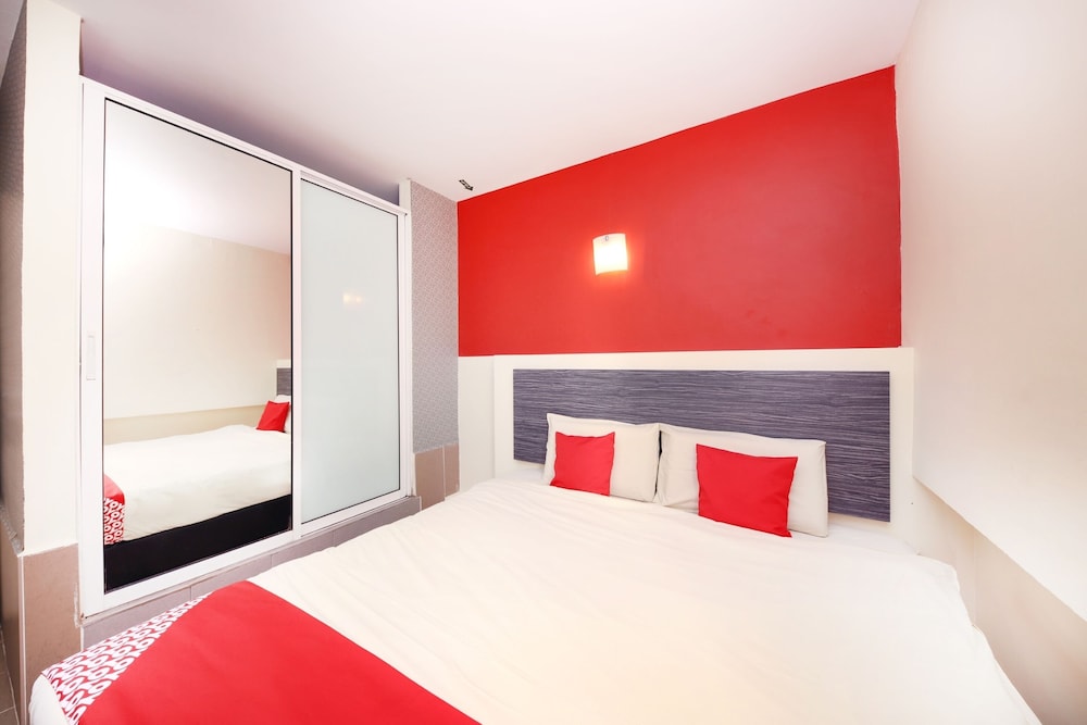 Deluxe Double Room, 1 Queen Bed photo 1