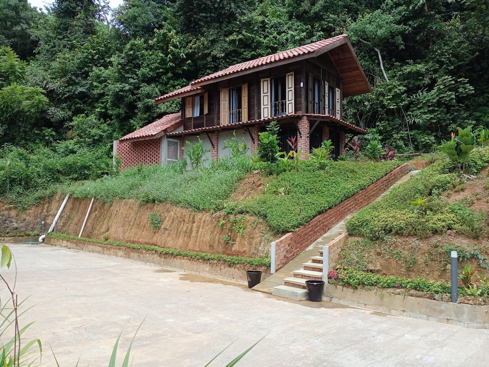 Classic House - Photo 21