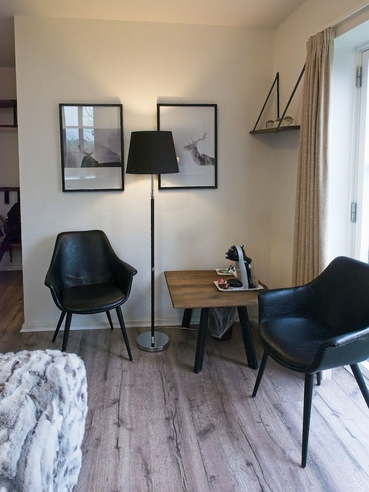 Superior Room - Photo 17