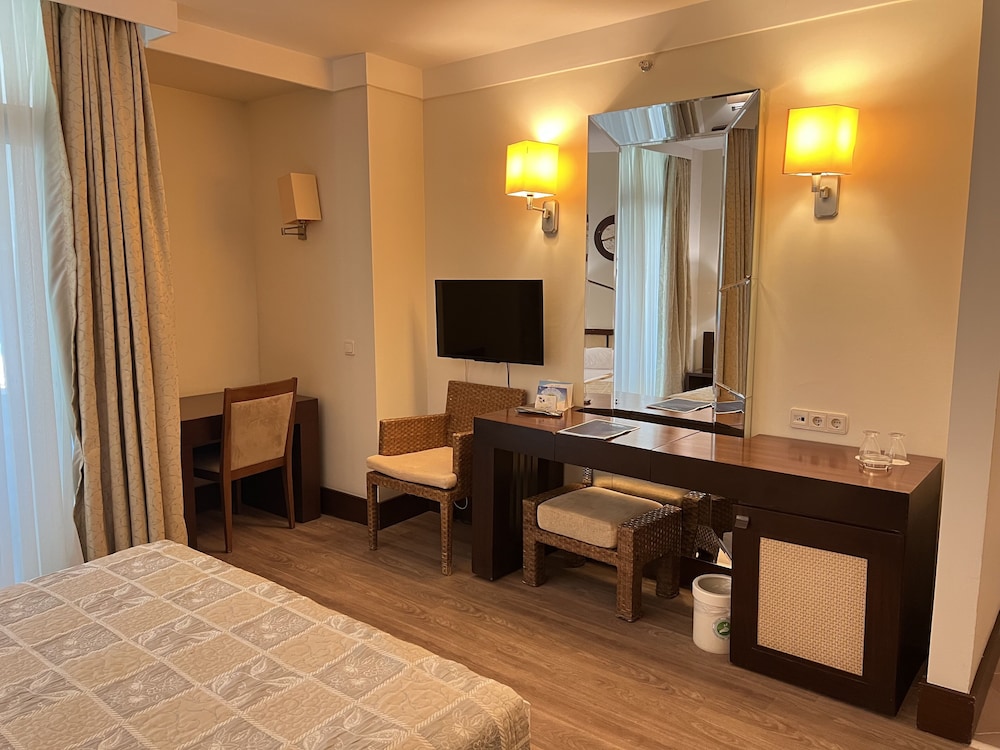 Garden Chalet room photo 2