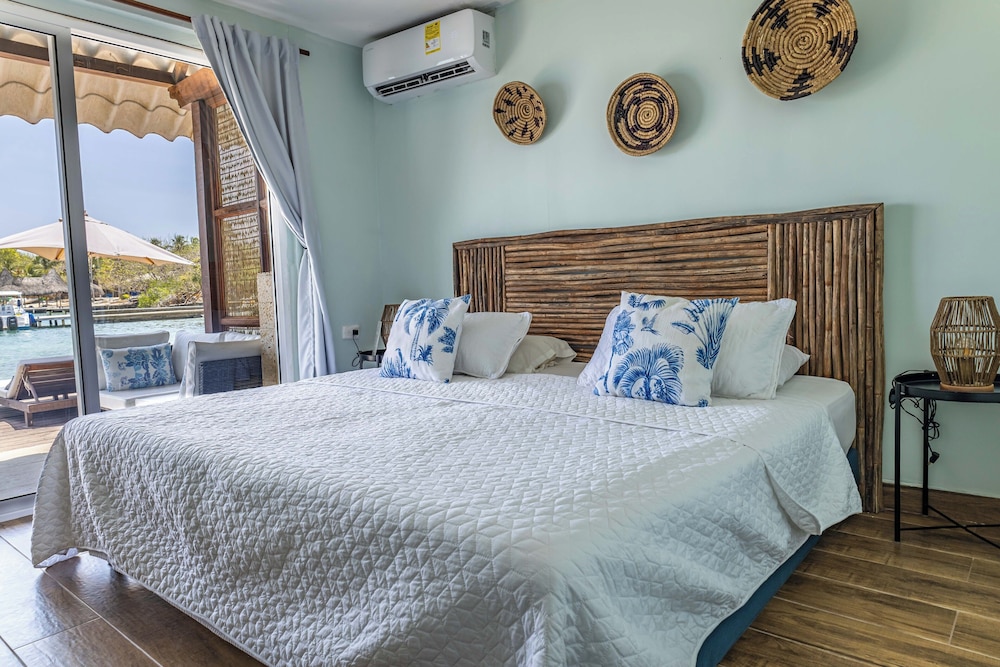 Classic Double Room, Ocean View