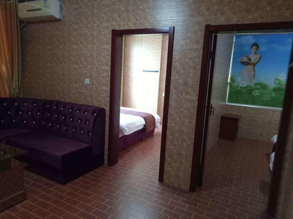 Business King Room photo 3
