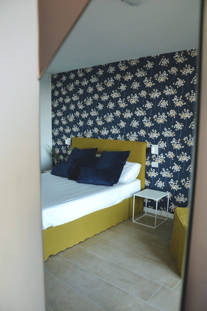 Luxury Room (Violetta) photo 3