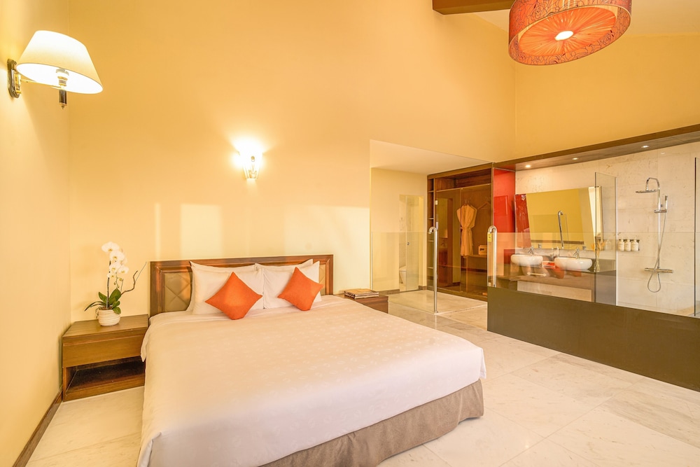 Executive Suite photo 1