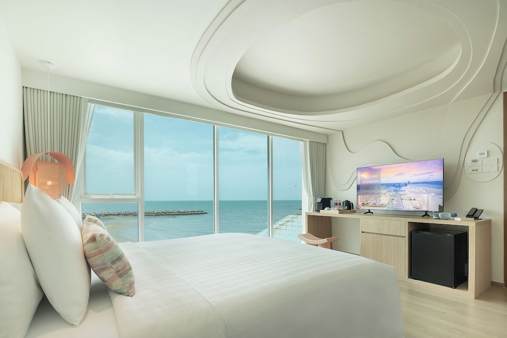 Cozy Panoramic Seaview Room - Photo 3