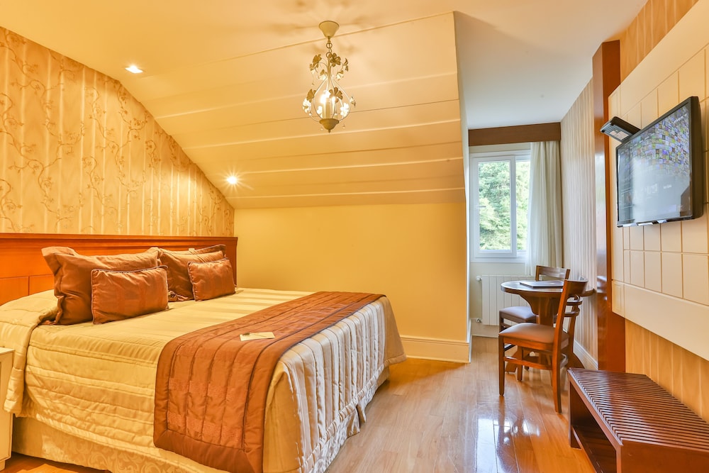 Basic Double Room