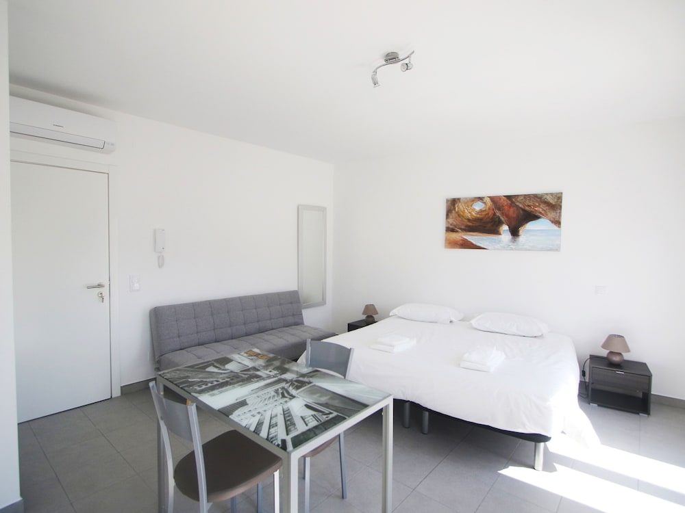 Suite, Private Bathroom (Suite 3) - Photo 2