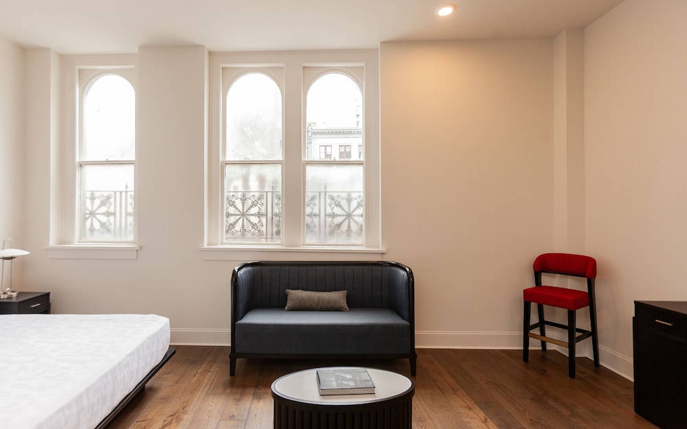 King Corner Suite photo 2