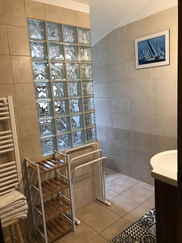 Comfort Room, 1 Bedroom, Non Smoking, Garden View (Kama) photo 3