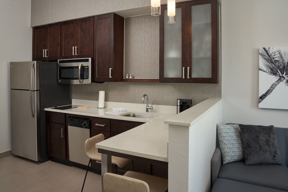 Suite, 1 Bedroom (Hearing Accessible)