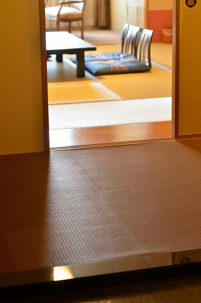 Japanese Style Room with Private Bathroom, Non Smoking (16sqm) photo 3