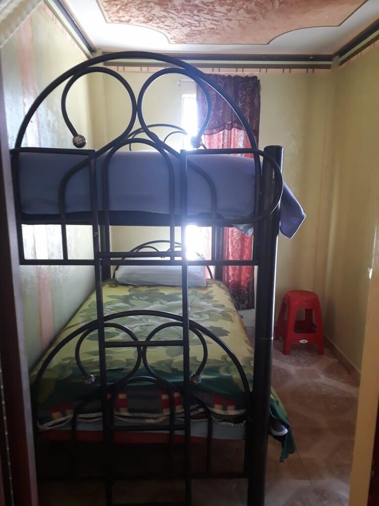 Family Room, 1 Queen Bed