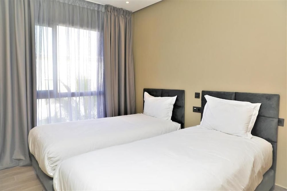 Apartment, 2 Bedrooms - Photo 5