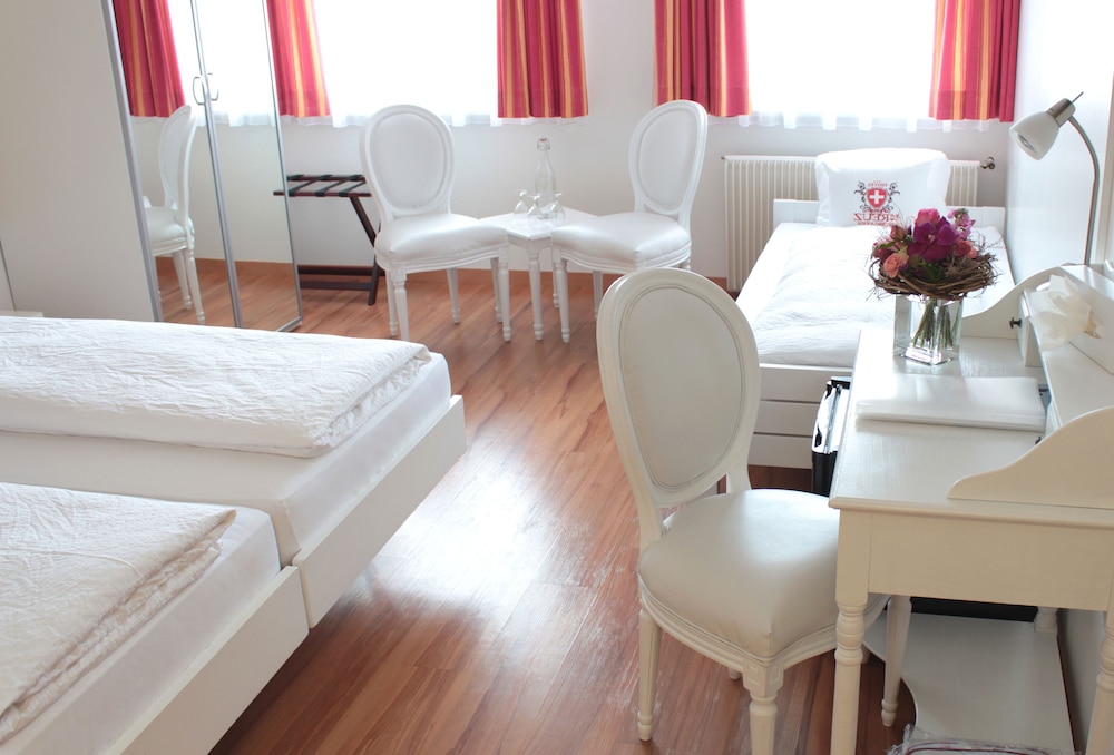 Triple Room - Photo 7