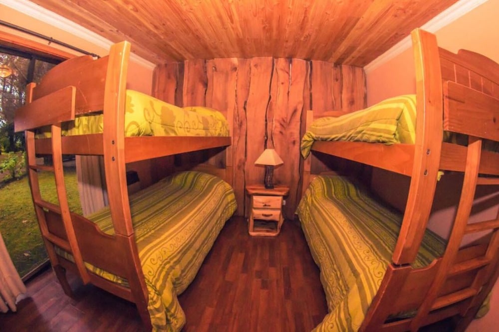 Standard Bungalow, 3 Bedrooms, 2 Bathrooms photo 2