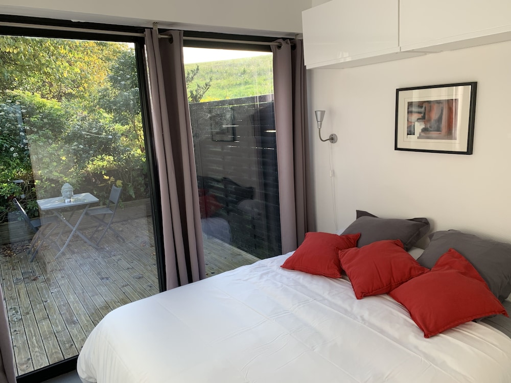 Premier Apartment, Ensuite, Sea View (Lodge Rouge (4*))