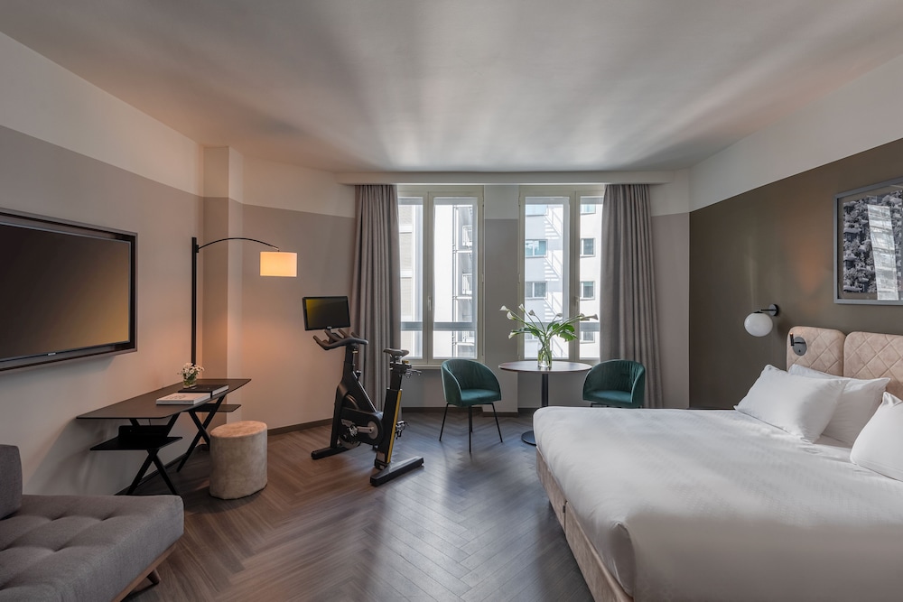 Junior Double Room