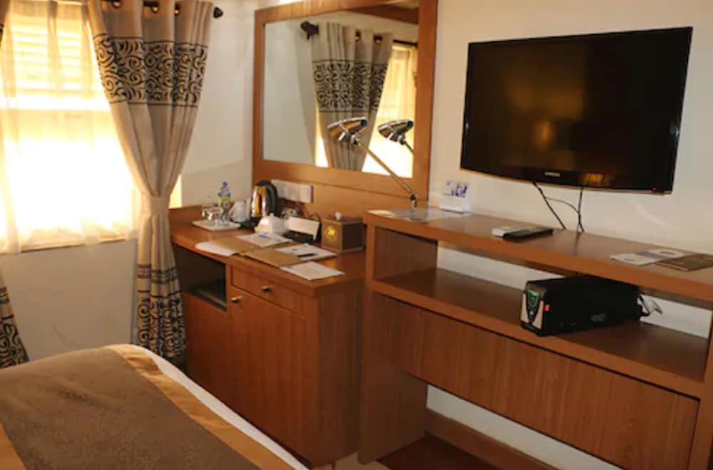 Executive Suite, 1 King Bed photo 1