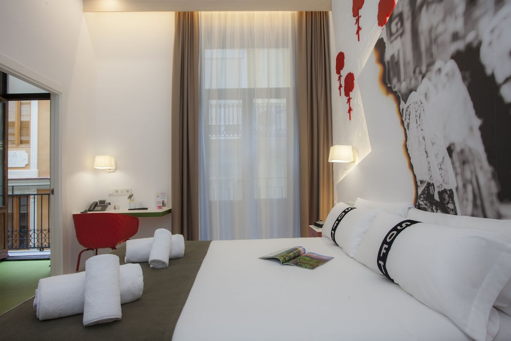 Double Room - Photo 22