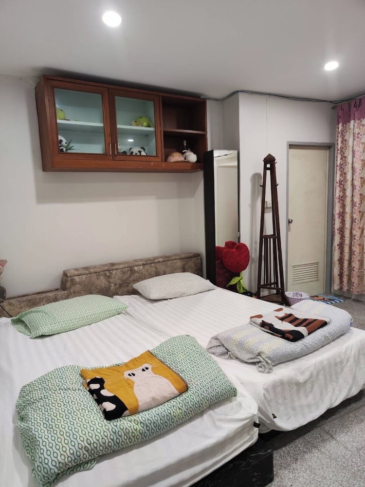 Comfort Room, 1 Bedroom, City View photo 1