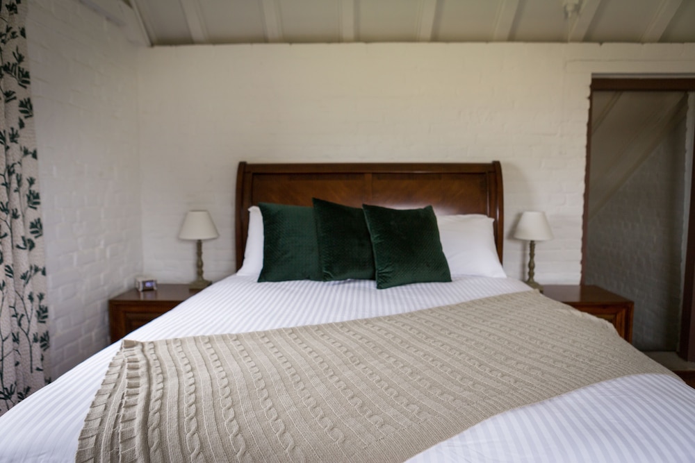 The Barracks, Hazell suite photo 3
