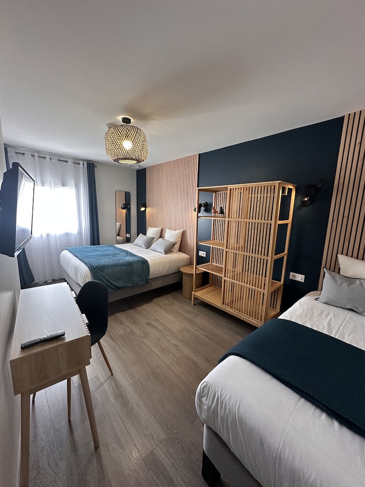 Comfort Double Room, 1 Bedroom, Private Bathroom photo 2