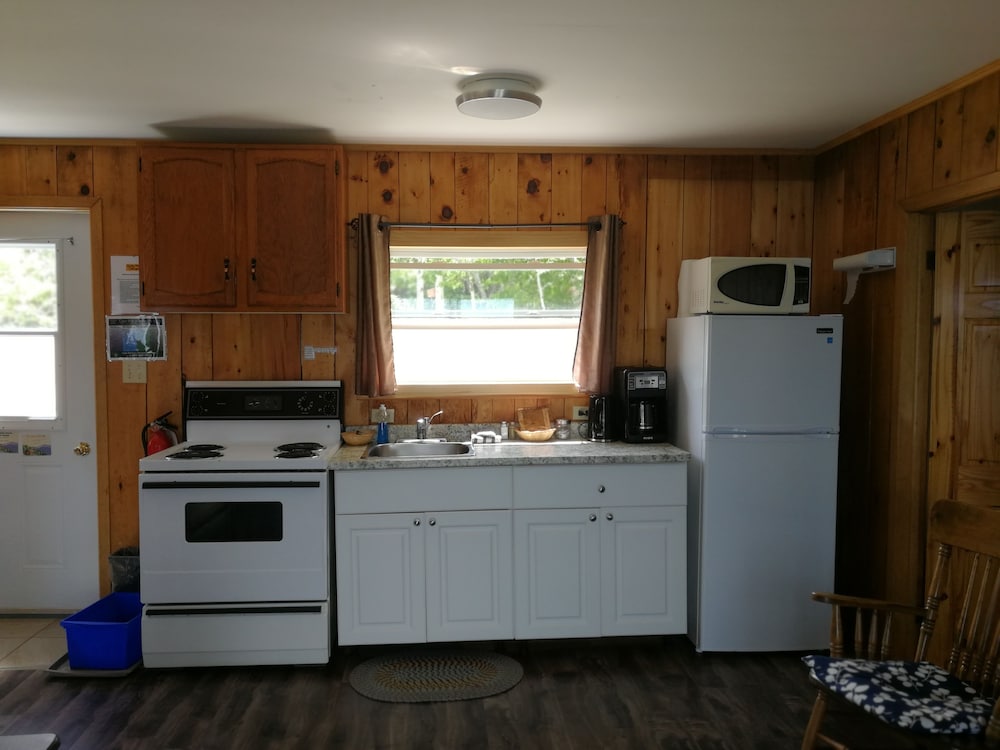 Suite, 2 Bedrooms (#1) photo 2