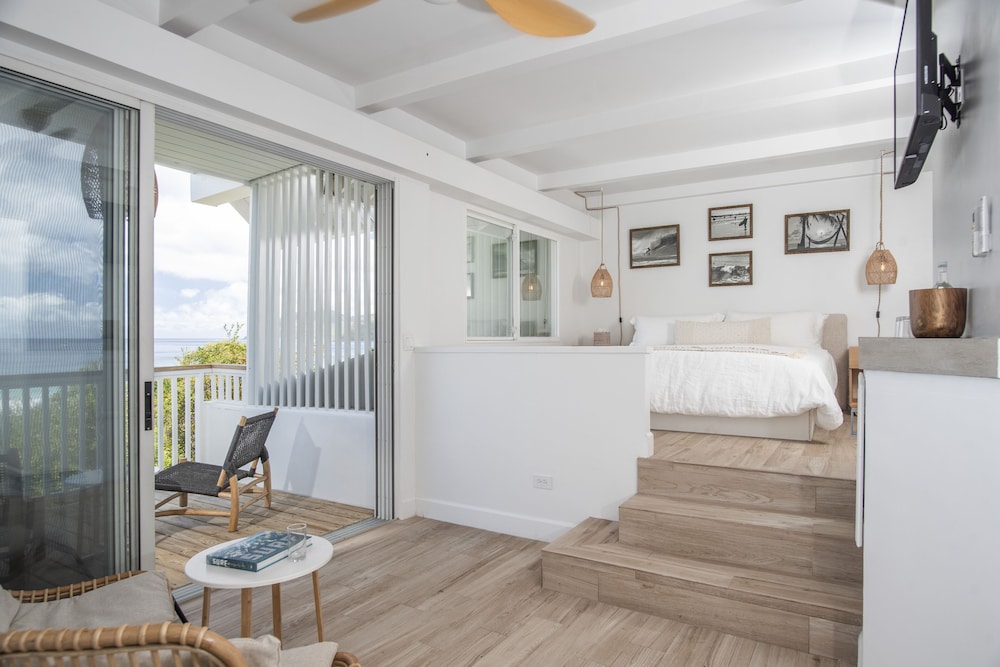 Hillside Room photo 3